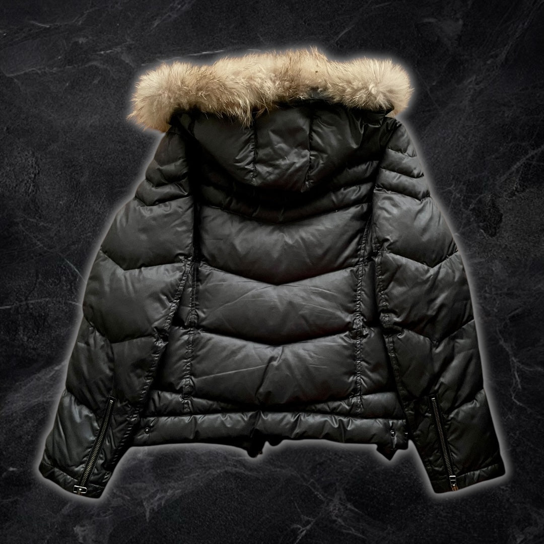 Japanese branded
fur puffer jacket