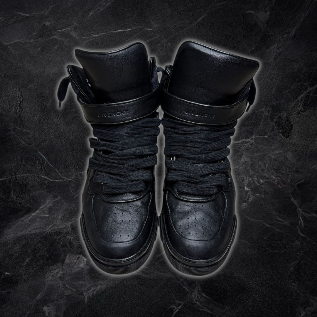 2015 Givenchy Tyson high top sneakers (black)