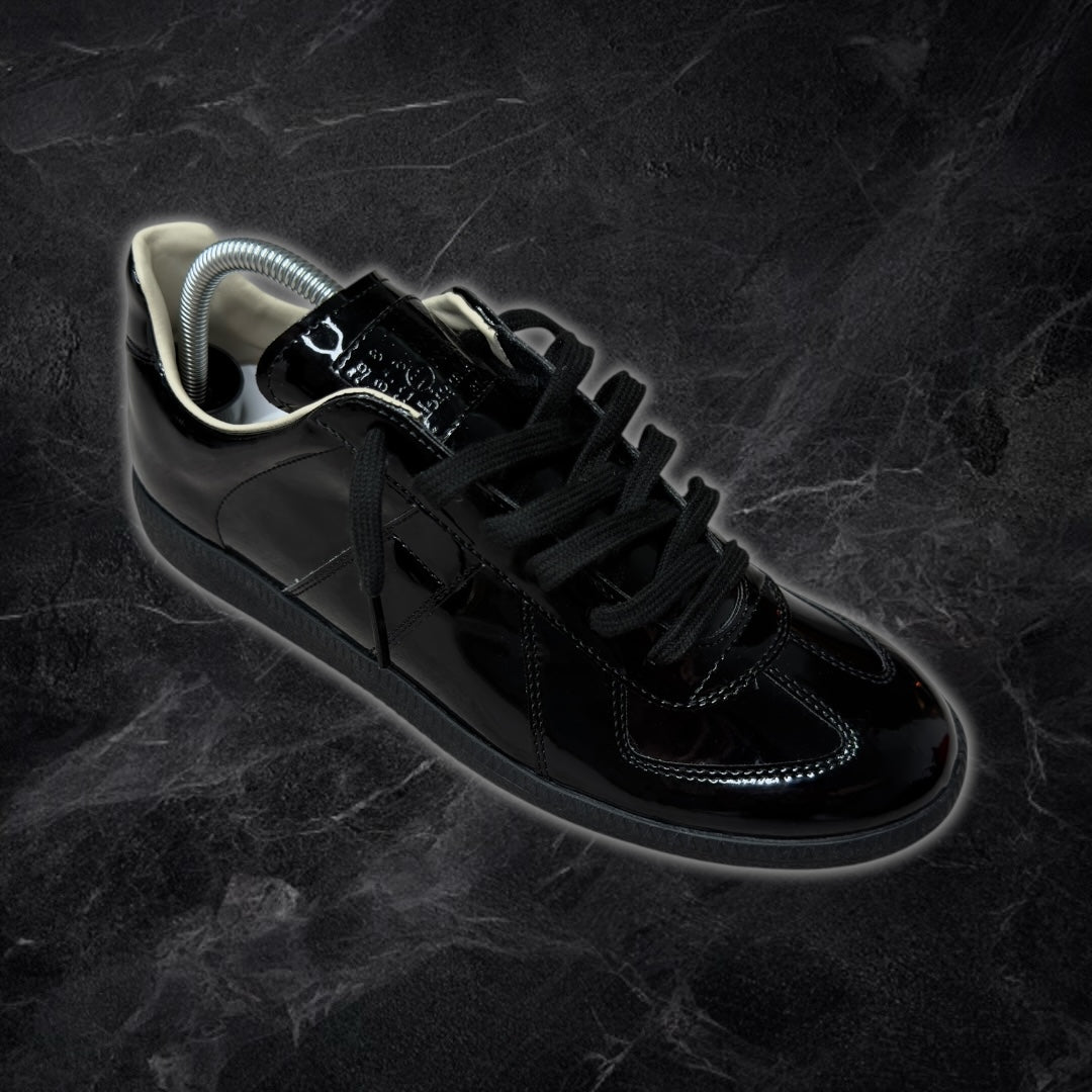2018 Maison Margiela patent leather GAT (black)