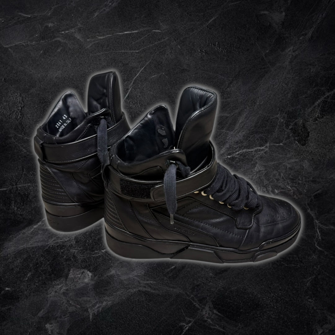 2015 Givenchy Tyson high top sneakers (black)