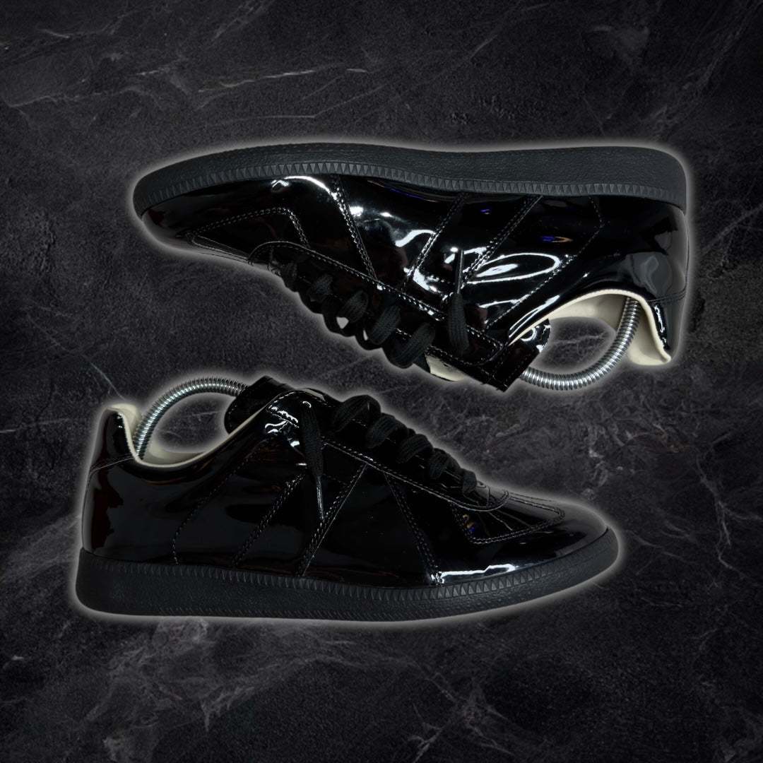 2018 Maison Margiela patent leather GAT (black)