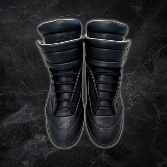 2016 Maison Margiela Future high top sneakers (black)